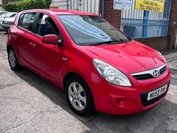 Red Used 2009 Hyundai i20 Comfort Hatchback | £2,999 (Fair price)