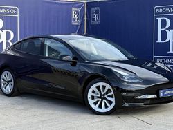 Black Used 2022 Tesla Model 3 Long Range AWD Sedan | £25,499 (Expensive)