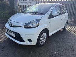 White Used 2013 Toyota Aygo Hatchback | £3,495 (Fair price)