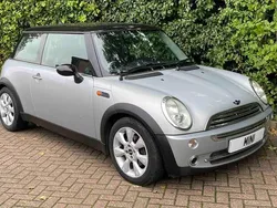 Silver Used 2003 Mini Cooper Hatch Hatchback | £3,500