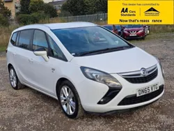 White Used 2015 Vauxhall Zafira SRi MPV | £4,880 (Fair price)
