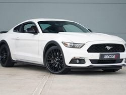 White Used 2018 Ford Mustang Fastback Coupe | £23,975 (Good price)