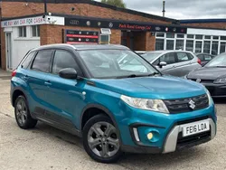 Turquoise/black Used 2016 Suzuki Vitara SZ-T SUV | £6,990 (Fair price)