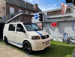 White Used 2009 VW T5 Van | £16,000 (Expensive)
