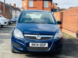 Blue Used 2014 Vauxhall Zafira MPV | £3,695 (Fair price)