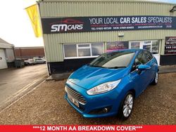 Blue Used 2016 Ford Fiesta Titanium Hatchback | £6,850 (Fair price)