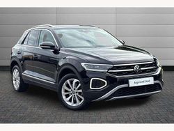 Black Used 2023 VW T-Roc Style SUV | £20,499 (Fair price)