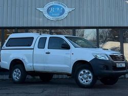 White Used 2012 Toyota HiLux Pickup | £5,000 (Fair price)