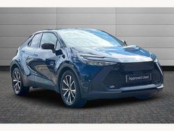 Blue Used 2025 Toyota C-HR Design SUV | £27,995 (Fair price)