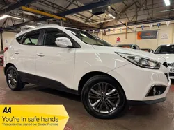 White Used 2014 Hyundai ix35 SE SUV | £5,989 (Fair price)