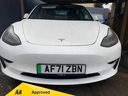 White Used 2021 Tesla Model 3 Long Range RWD Sedan | £22,000 (Fair price)