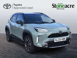 Green Used 2025 Toyota Yaris Cross Edition SUV | £29,500