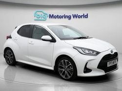 White Used 2022 Toyota Yaris Hybrid Hatchback | £16,500 (Fair price)