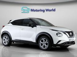 White Used 2021 Nissan Juke N-Connecta SUV | £11,900 (Fair price)