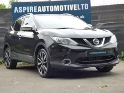 Black Used 2016 Nissan Qashqai Tekna SUV | £12,995 (Fair price)