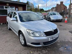 Silver Used 2011 Skoda Octavia SE Estate | £2,150 (Fair price)
