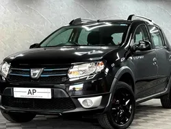 Black Used 2016 Dacia Sandero Lauréate Hatchback | £4,990 (Fair price)