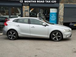 Silver Used 2017 Volvo V40 R-Design Estate | £9,200 (Fair price)