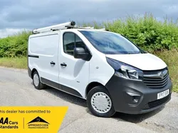 White Used 2017 Vauxhall Vivaro S Van | £6,990 (Good price)