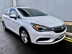 White Used 2018 Vauxhall Astra Design Edition Estate | £2,850 (Fair price)