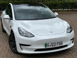 White Used 2022 Tesla Model 3 Standard Range Plus Sedan | £16,495