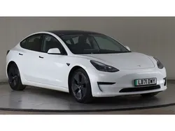 White Used 2021 Tesla Model 3 Long Range Sedan | £22,788 (Expensive)