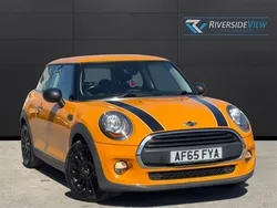 Orange Used 2015 Mini ONE Hatch Hatchback | £5,790 (Fair price)