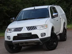 White Used 2013 Mitsubishi L200 Warrior Pickup | £6,494 (Fair price)