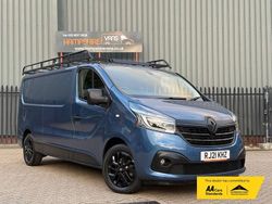 Blue Used 2021 Renault Trafic Van | £14,995 (Expensive)