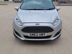 Silver Used 2013 Ford Fiesta Zetec Hatchback | £2,995 (Fair price)