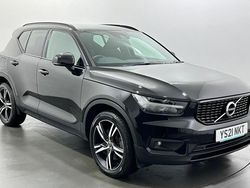 Black Used 2021 Volvo XC40 R-Design SUV | £21,415 (Fair price)