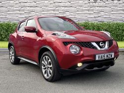 Red Used 2015 Nissan Juke Tekna SUV | £6,800 (Fair price)