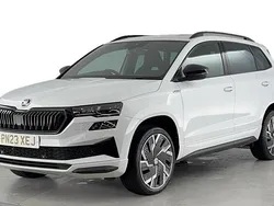 White Used 2023 Skoda Karoq SportLine SUV | £23,420 (Fair price)