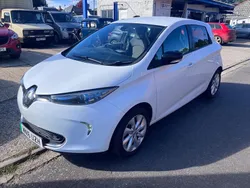 White Used 2016 Renault Zoe Dynamique Hatchback | £3,495 (Good price)