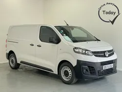 White Used 2023 Vauxhall Vivaro S Van | £17,950 (Fair price)