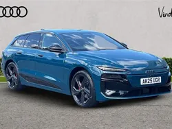 Blue Used 2025 Audi e-tron Comfort SUV | £67,400
