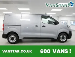Grey Used 2022 Peugeot Expert Premium Van | £15,989 (Fair price)
