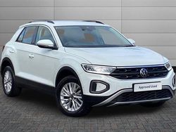 White Used 2024 VW T-Roc Life SUV | £22,050 (Fair price)