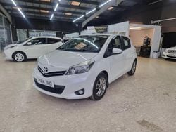 White Used 2014 Toyota Yaris Hatchback | £3,991 (Fair price)