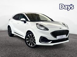 White Used 2023 Ford Puma ST-Line Hatchback | £23,499 (Expensive)