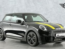 Black Used 2022 Mini Cooper Hatch Hatchback | £19,950 (Fair price)