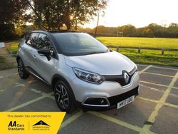 Silver/black Used 2017 Renault Captur Dynamique SUV | £6,490 (Good price)