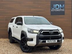 White Used 2021 Toyota HiLux Luxury Pickup | £29,994 (Expensive)