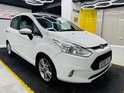 White Used 2016 Ford B-MAX Titanium X MPV | £5,790 (Good price)