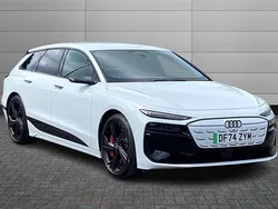 Glacier white Used 2025 Audi A6 e-tron Comfort Estate | £74,950 (Fair price)