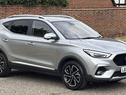 Silver Used 2024 MG ZS Exclusive Sedan | £15,999 (Fair price)