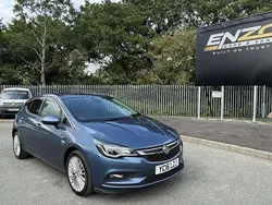 Blue Used 2016 Vauxhall Astra Elite Hatchback | £3,995 (Fair price)