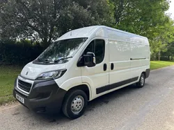 White Used 2019 Peugeot Boxer Van | £16,950 (A bit pricey)