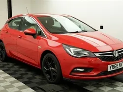 Red Used 2018 Vauxhall Astra SRi Hatchback | £7,290 (Fair price)
