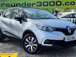 Silver/black Used 2019 Renault Captur Play SUV | £6,325 (Good price)